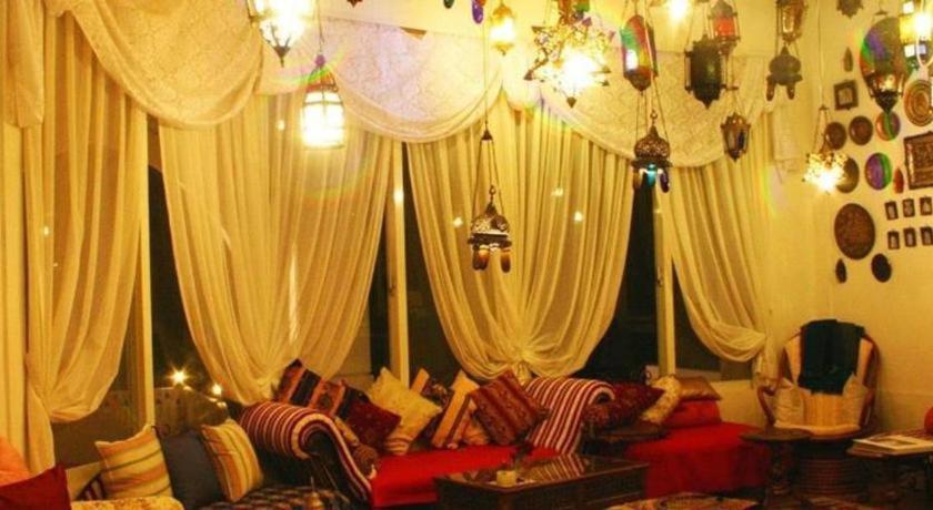 Arabian Art Hotel & Gallery Onjuku Ngoại thất bức ảnh