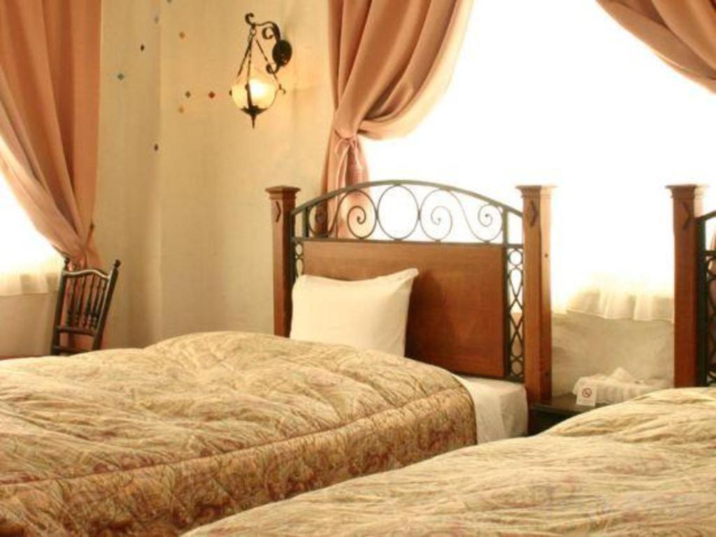 Arabian Art Hotel & Gallery Onjuku Ngoại thất bức ảnh