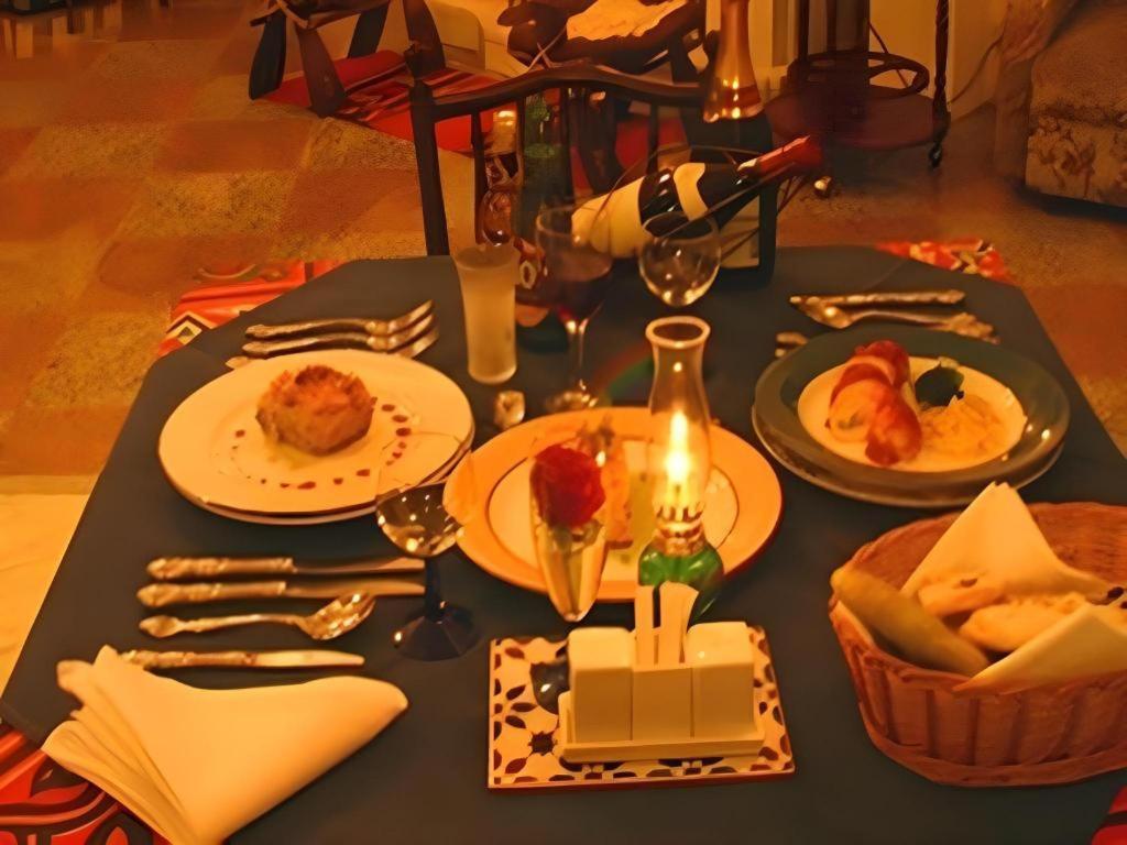 Arabian Art Hotel & Gallery Onjuku Ngoại thất bức ảnh