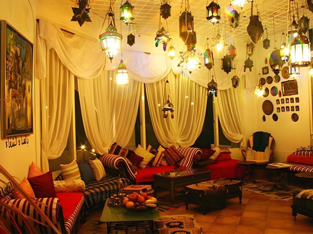 Arabian Art Hotel & Gallery Onjuku Ngoại thất bức ảnh