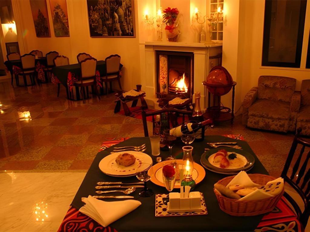 Arabian Art Hotel & Gallery Onjuku Ngoại thất bức ảnh