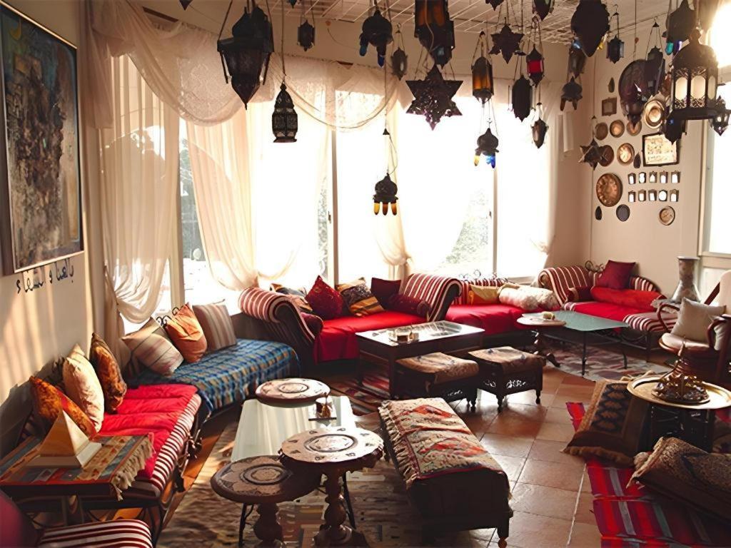 Arabian Art Hotel & Gallery Onjuku Ngoại thất bức ảnh