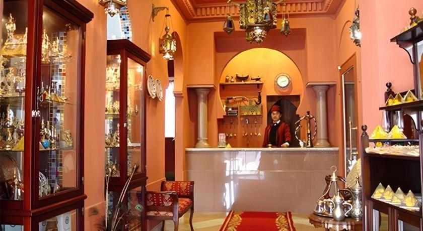 Arabian Art Hotel & Gallery Onjuku Ngoại thất bức ảnh