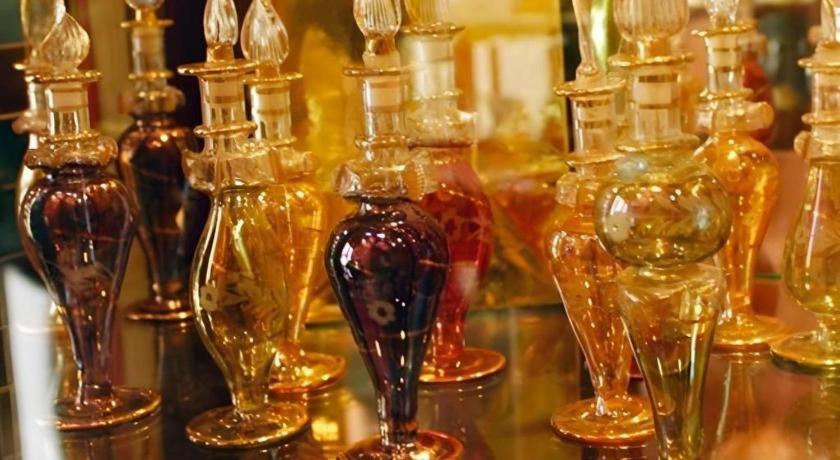 Arabian Art Hotel & Gallery Onjuku Ngoại thất bức ảnh